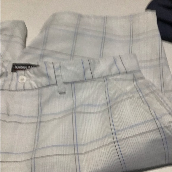 Mens Kirkland shorts, size 34 - Picture 8 of 8